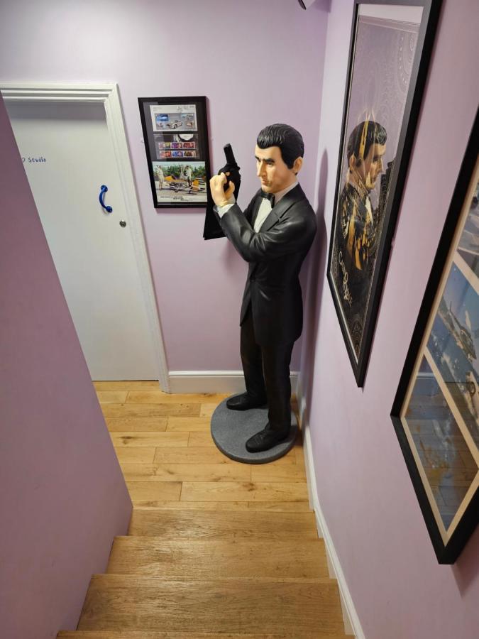 Southsea Royale James Bond 3 Bed Cool Penthouse, Seafront Parking ポーツマス エクステリア 写真